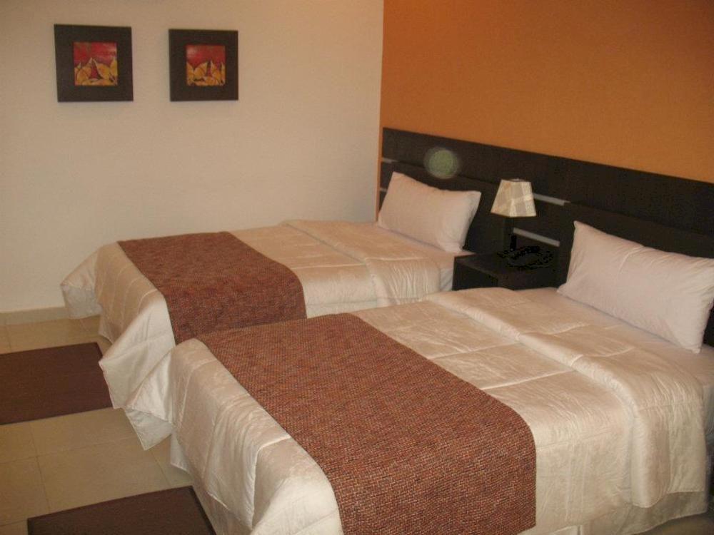 Sbs Hotel & Spa Асунсион Екстериор снимка